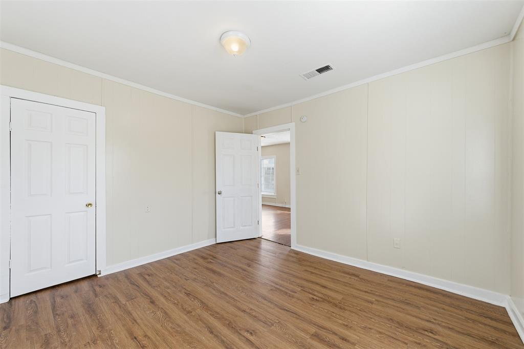 509 E 3rd Street Property Photo 13