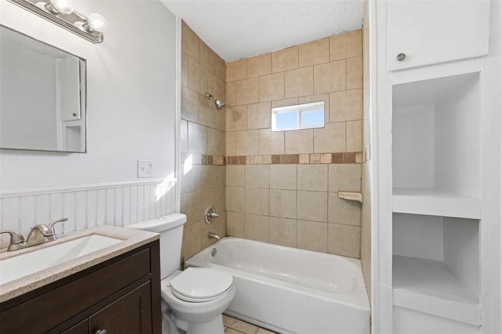 509 E 3rd Street Property Photo 21