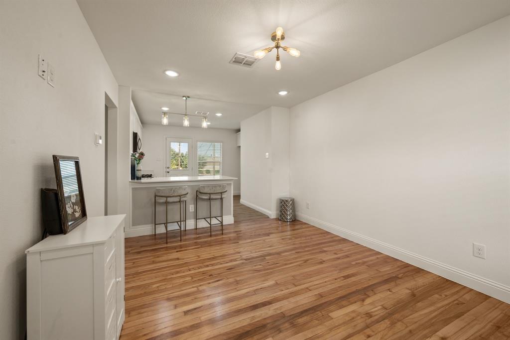 4096 Merida Avenue Property Photo 3