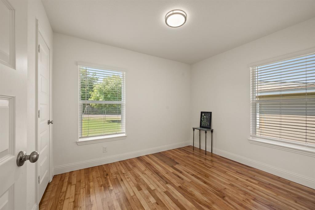 4096 Merida Avenue Property Photo 12