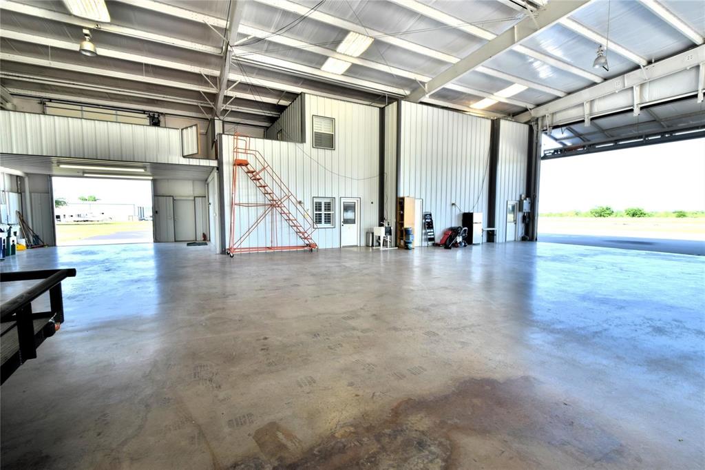 108 Barham Property Photo 6