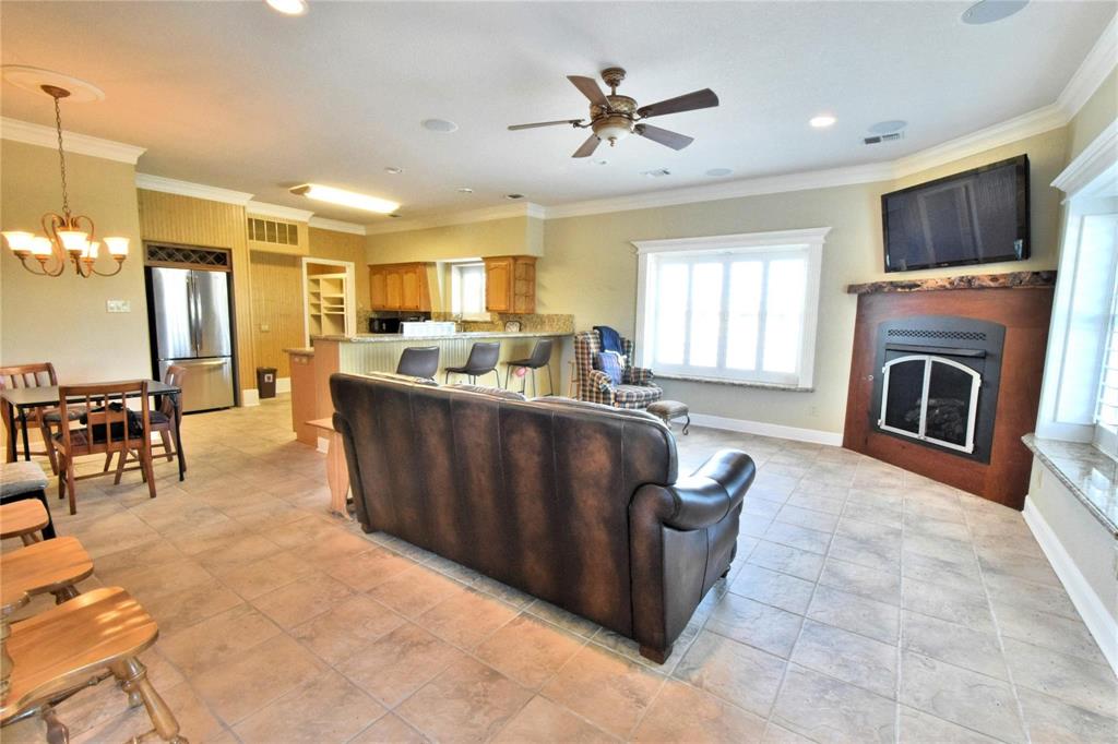 108 Barham Property Photo 14