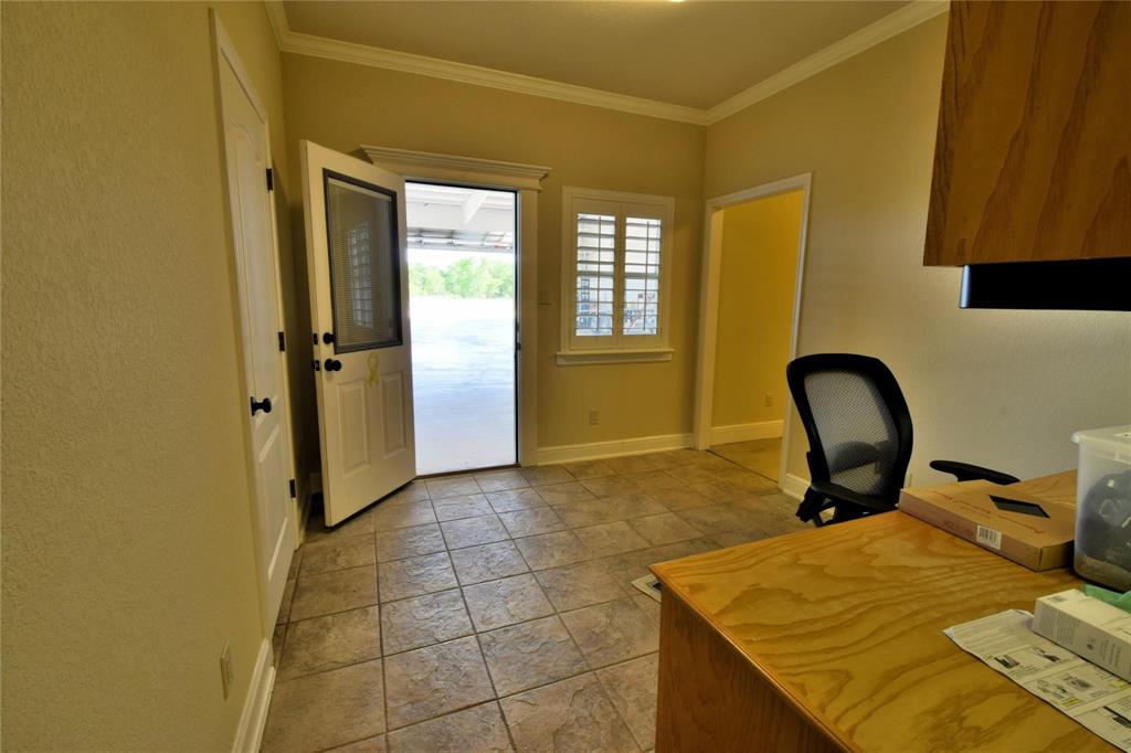 108 Barham Property Photo 18