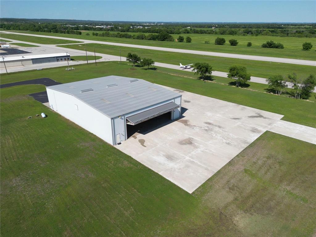 108 Barham Property Photo 28