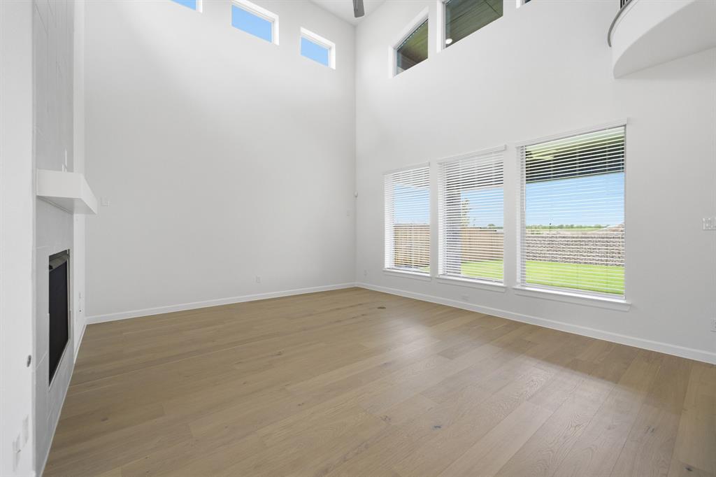 16225 Flatlands Drive Property Photo 11