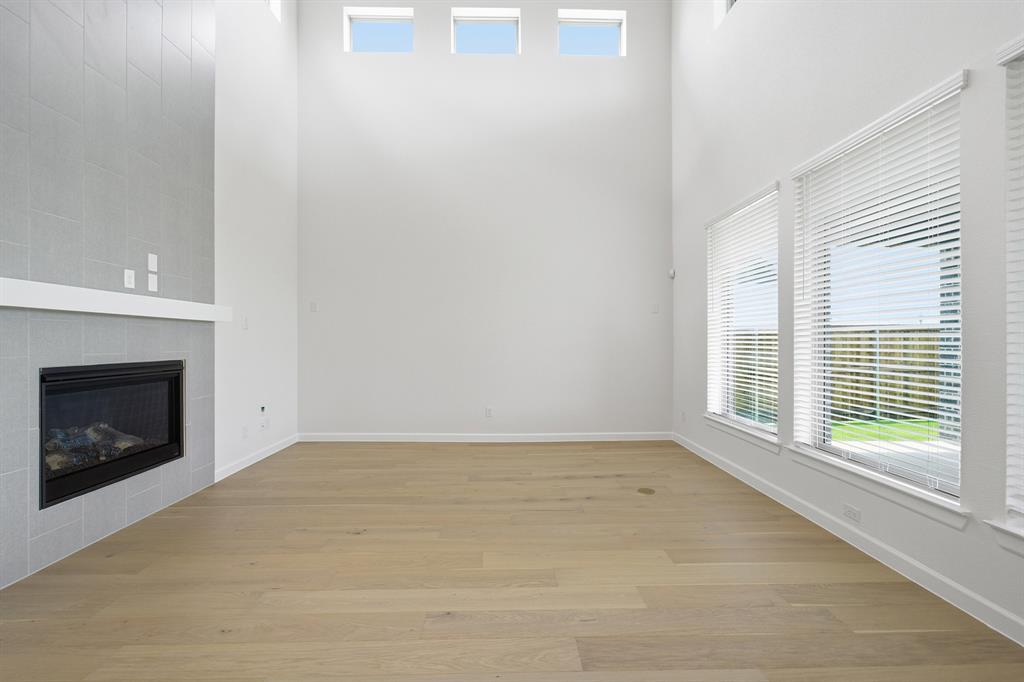 16225 Flatlands Drive Property Photo 12