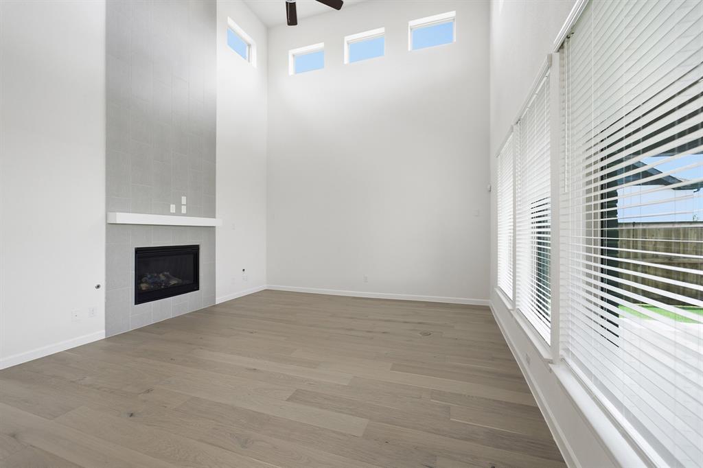 16225 Flatlands Drive Property Photo 13
