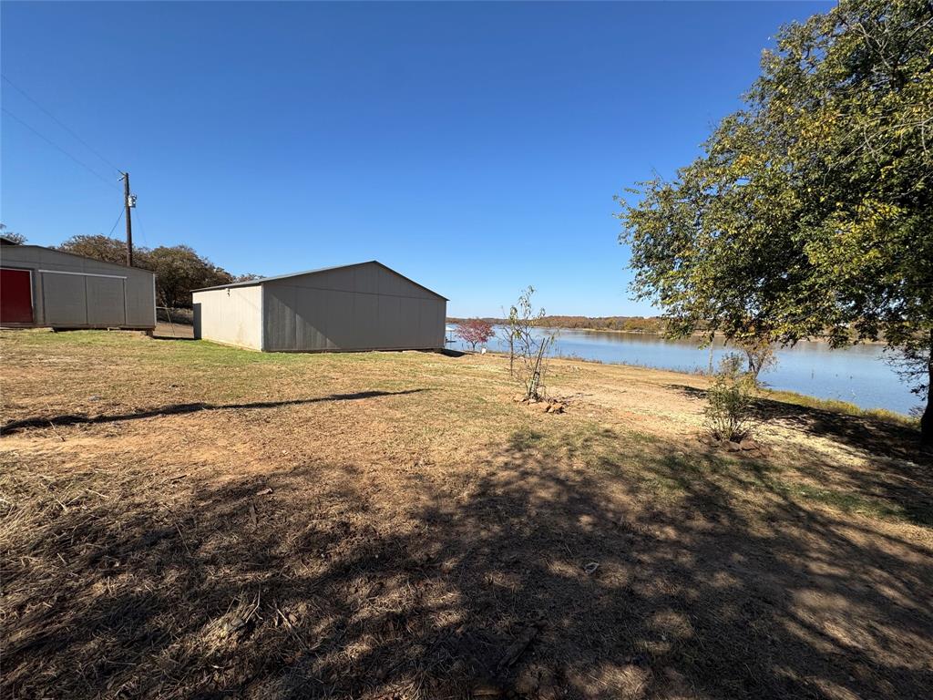 819 Captain S Drive Property Photo 7