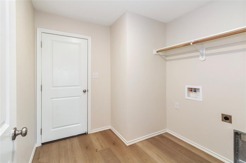811 Bella Boulevard Property Photo 19