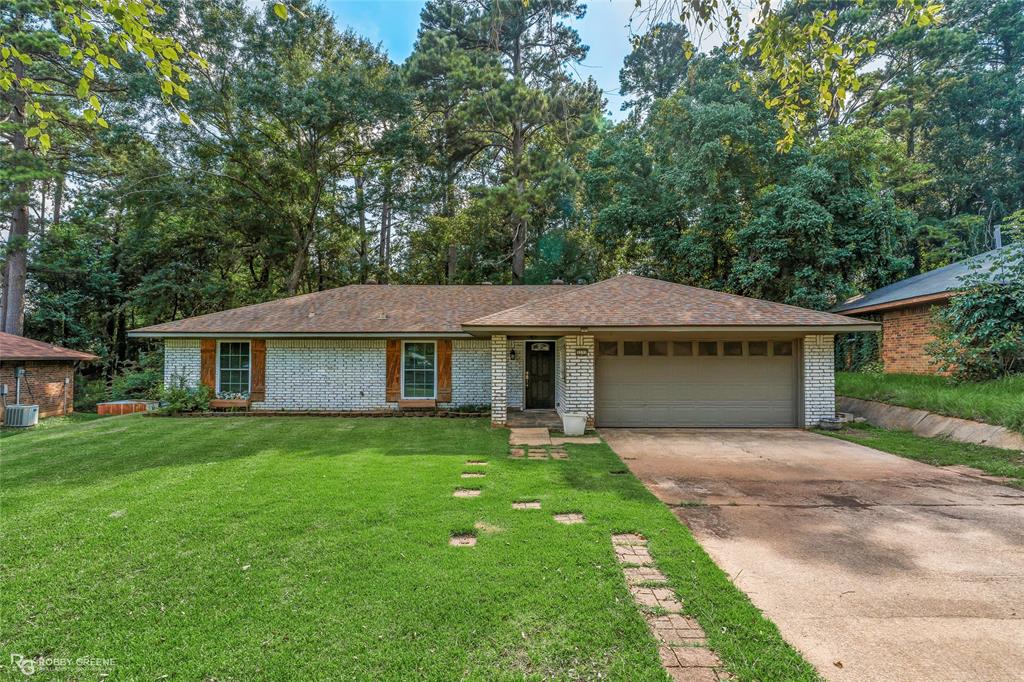 3237 Pinehaven Lane Property Photo 1