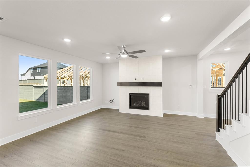 11740 Edgewood Drive Property Photo 8