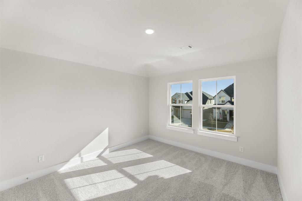 11740 Edgewood Drive Property Photo 19