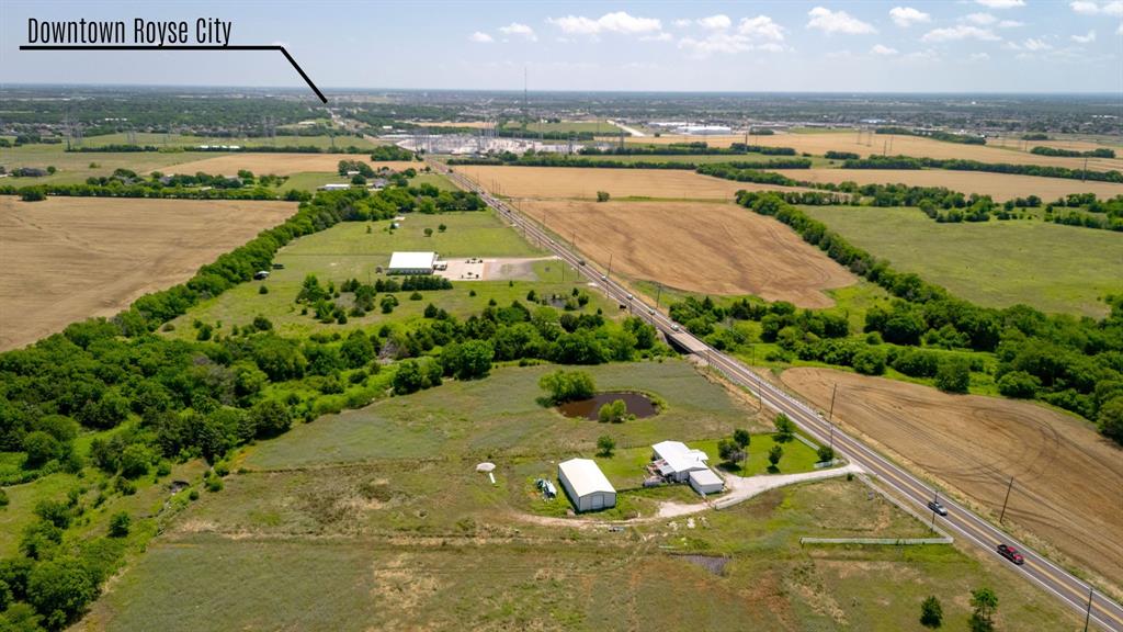 7960 W State Hwy 66 Property Photo 2
