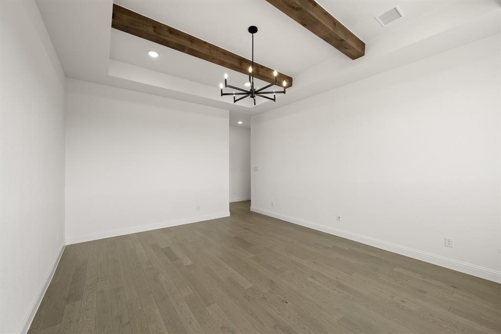 4728 Hawthorn Hills Lane Property Photo 32