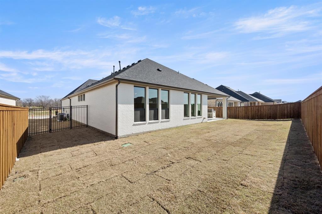 4728 Hawthorn Hills Lane Property Photo 40
