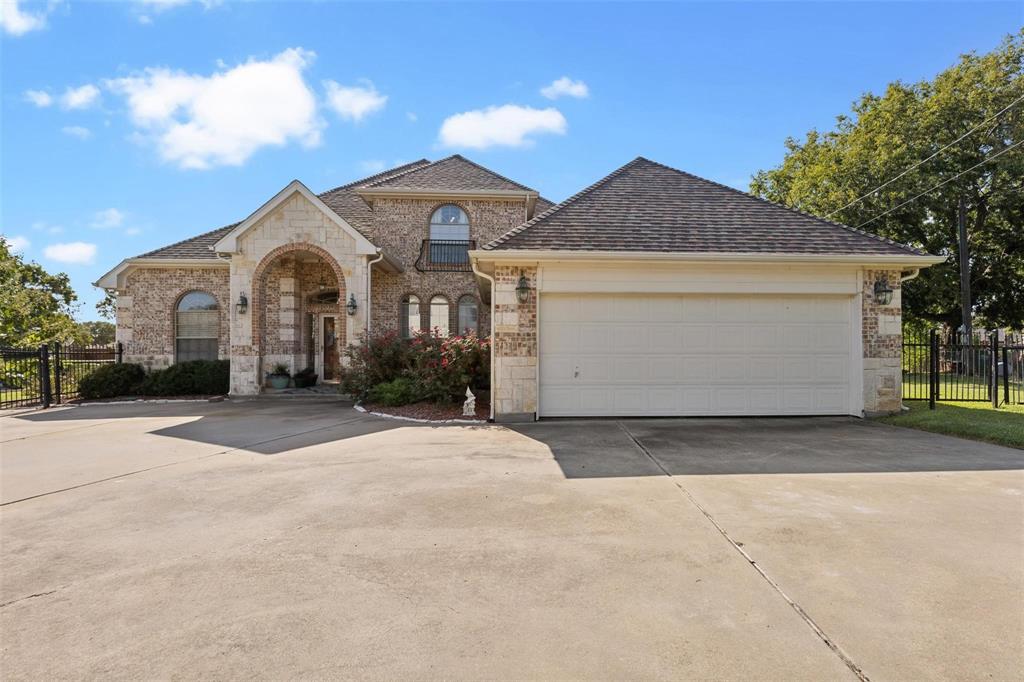4008 Huron Court Property Photo 5