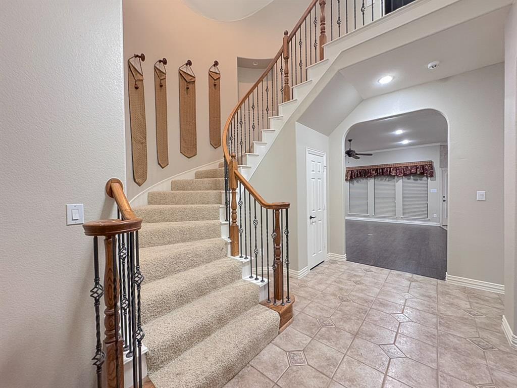 4008 Huron Court Property Photo 8