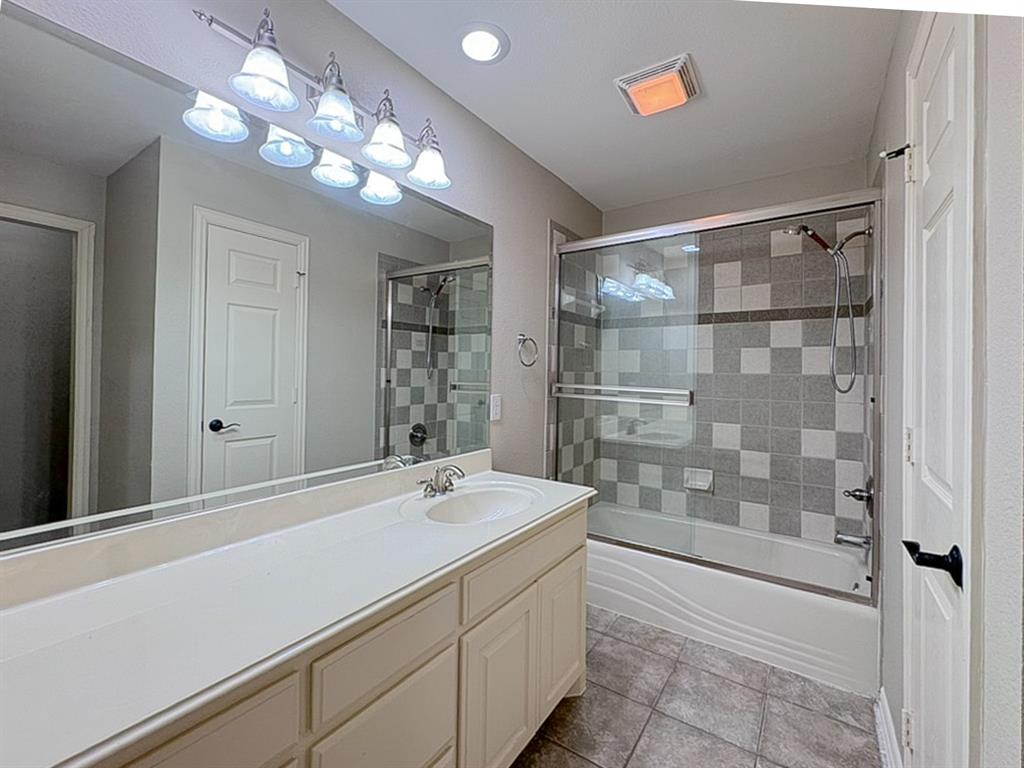 4008 Huron Court Property Photo 21
