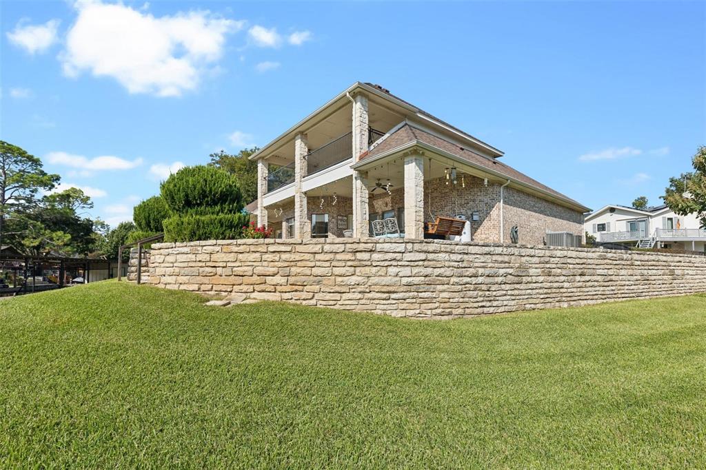 4008 Huron Court Property Photo 29
