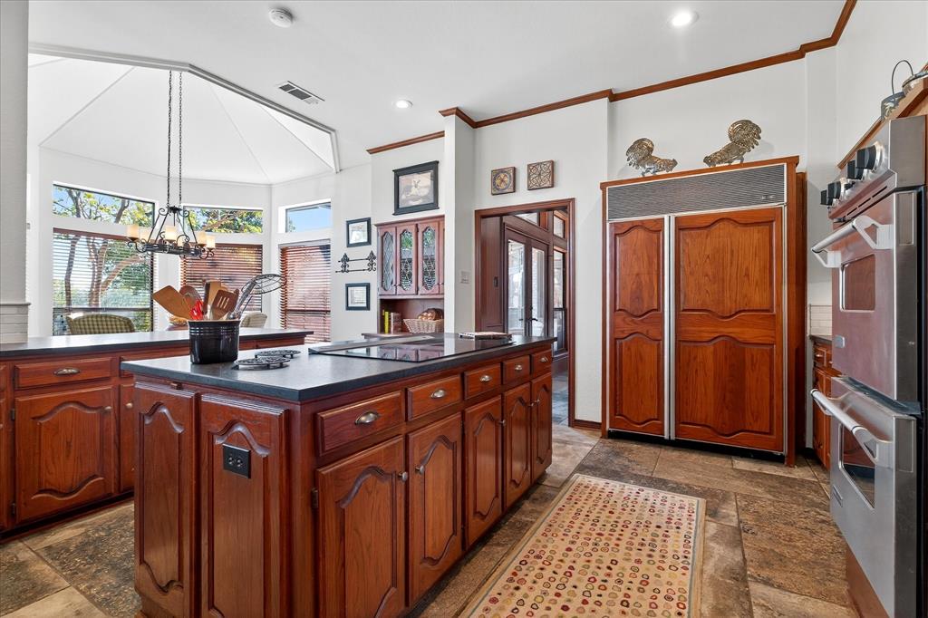 1500 Eden Ridge Property Photo 9