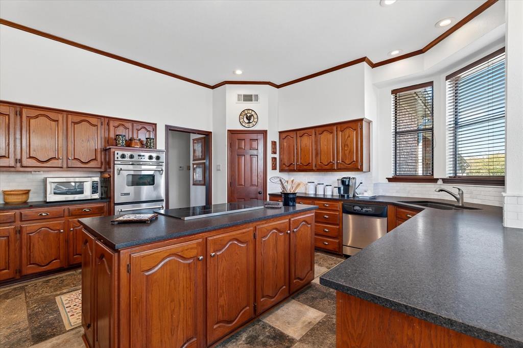 1500 Eden Ridge Property Photo 12