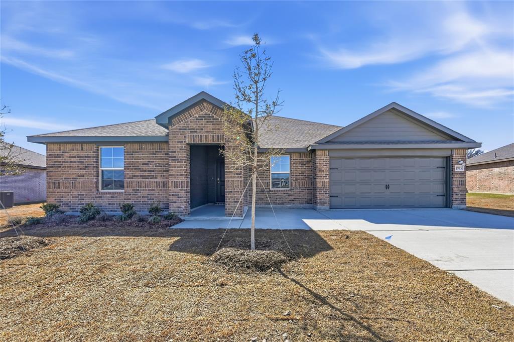 1905 Reveille Way Property Photo 1