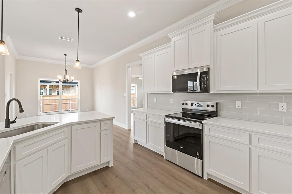 506 Limestone Circle Property Photo 10
