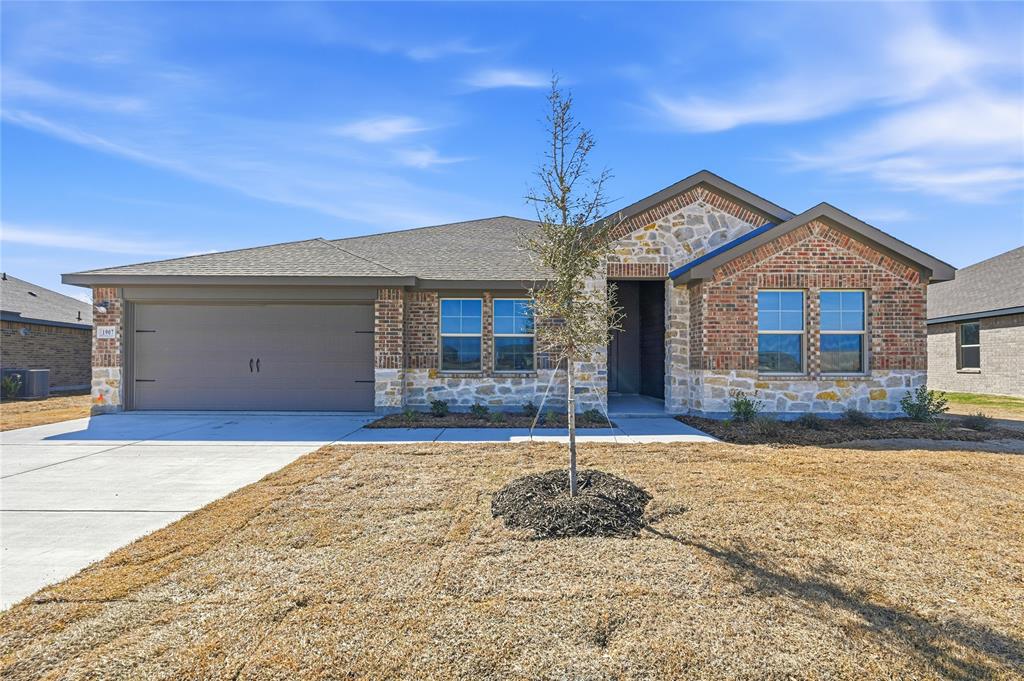 1907 Reveille Way Property Photo 1