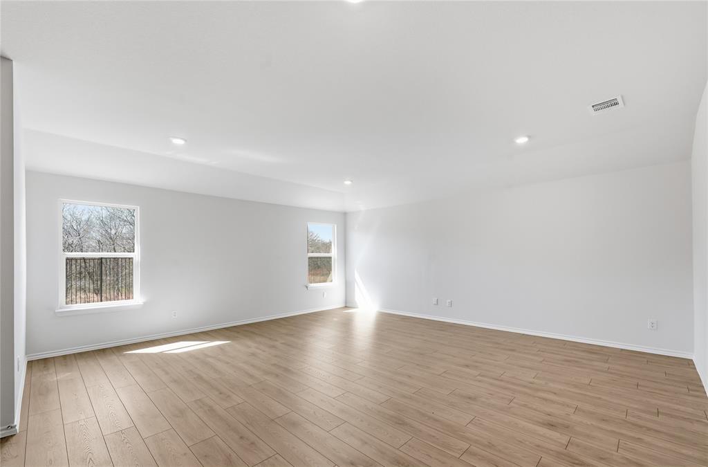 1907 Reveille Way Property Photo 4