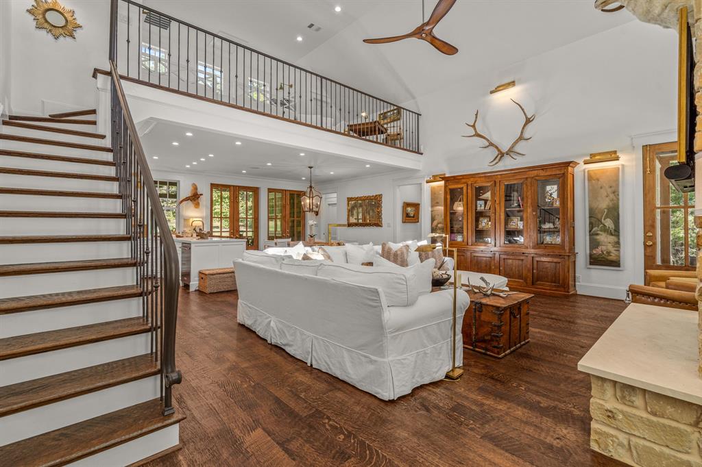 877 Pr 7893 Property Photo 8