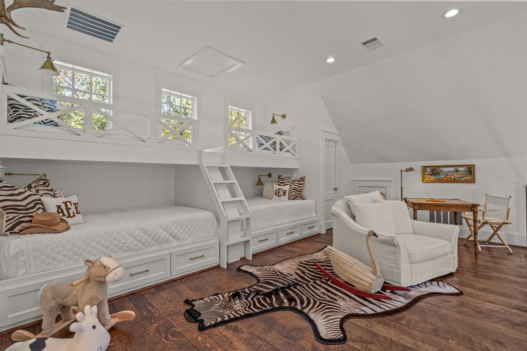 877 Pr 7893 Property Photo 29