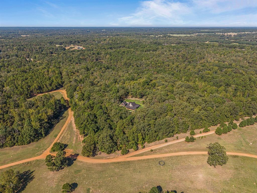 877 Pr 7893 Property Photo 40