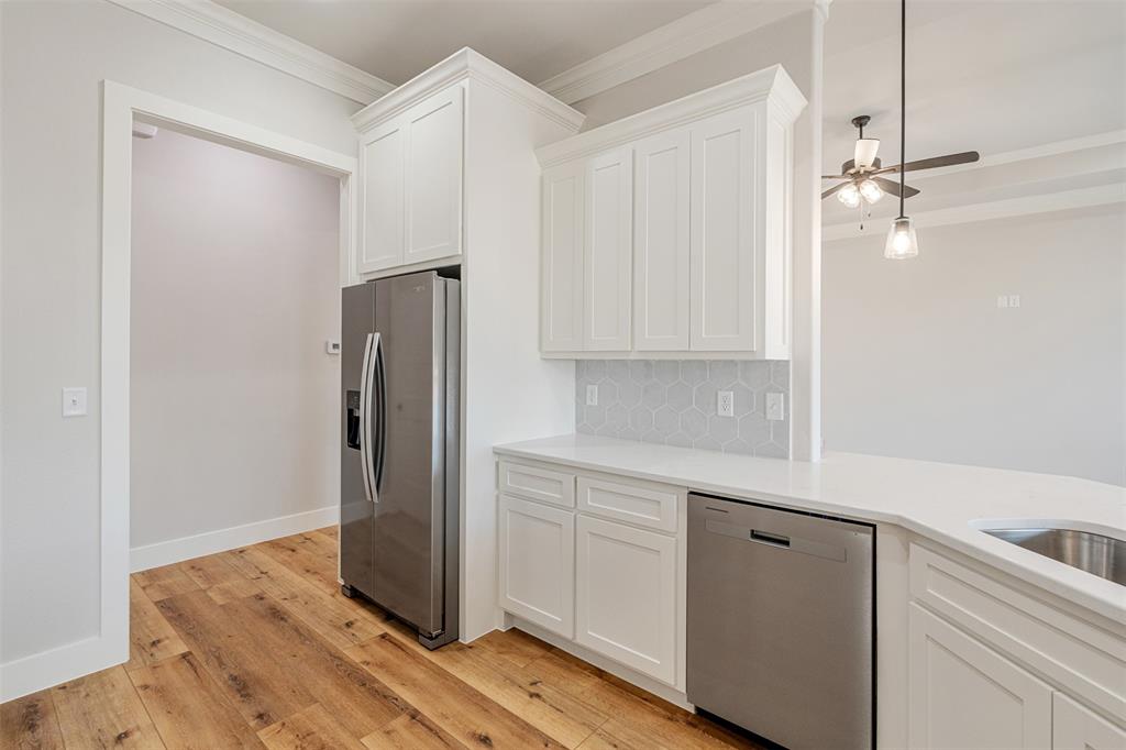 504 Limestone Circle Property Photo 11