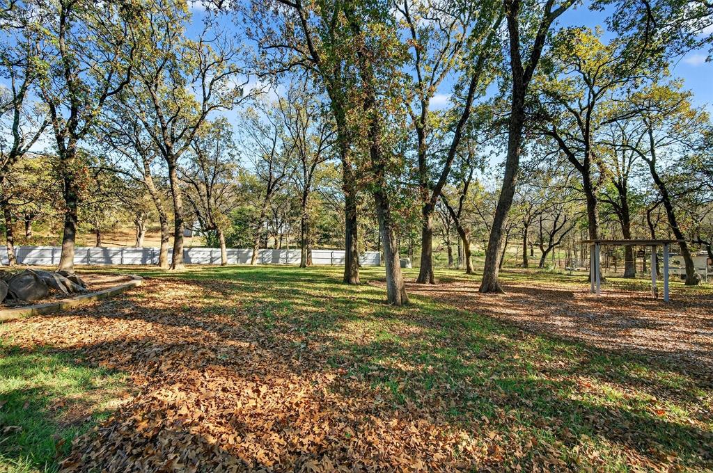 380 Crescent Drive Property Photo 36