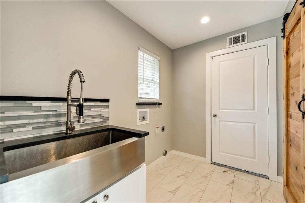 10216 Carry Back Circle Property Photo 13
