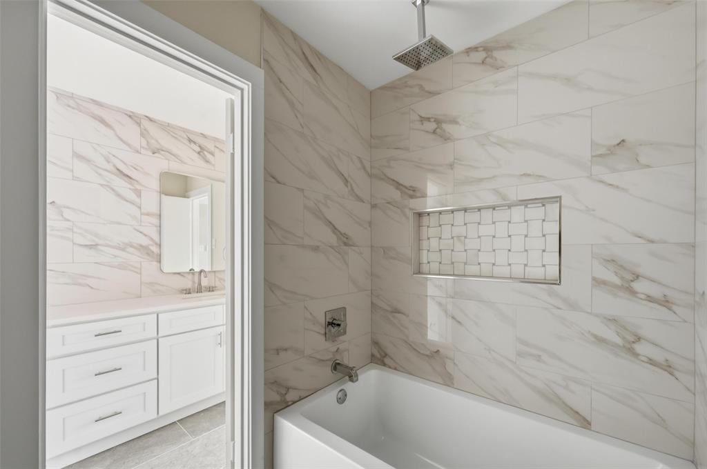 13411 Forestway Drive Property Photo 14