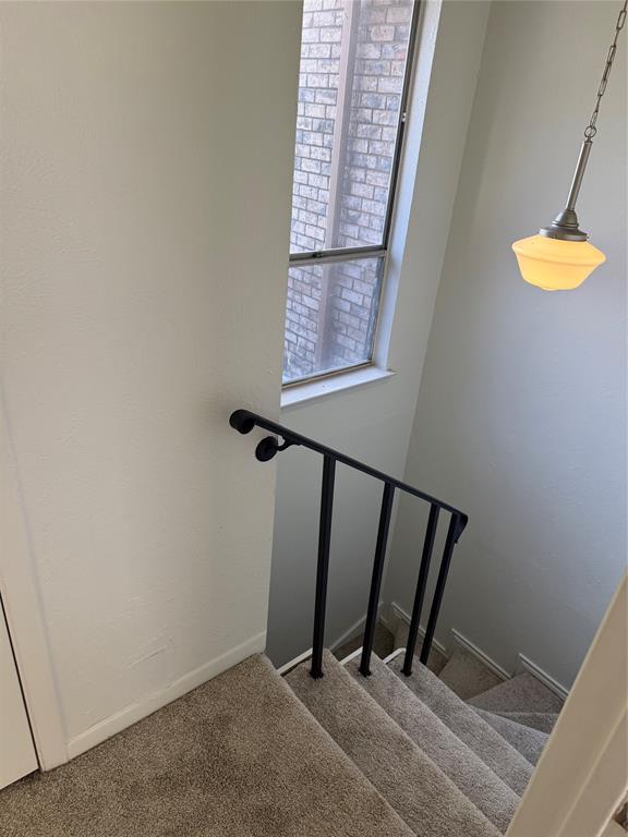 2016 Westbain Drive Property Photo 16