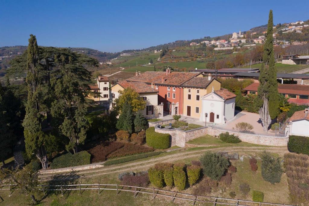 Località 2 Via Pavarana