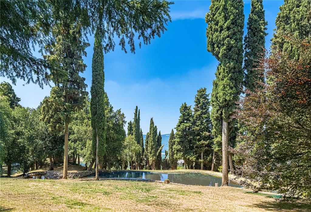 Località 2 Via Pavarana Property Photo 11