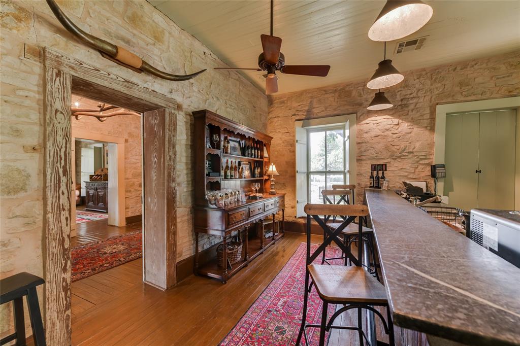 802 S Austin Street Property Photo 12