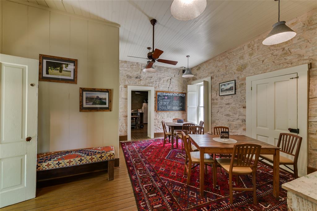 802 S Austin Street Property Photo 14