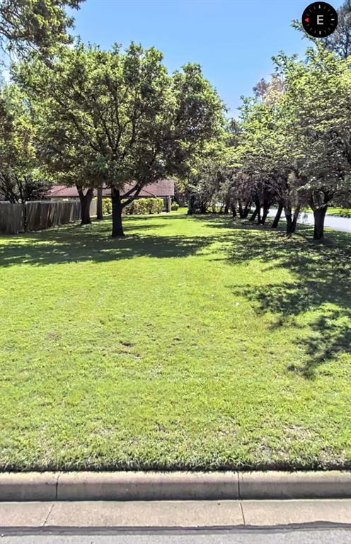 440 W Louella Property Photo 6