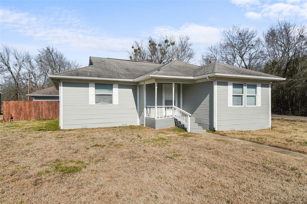 1145 Jefferson Road Property Photo 4