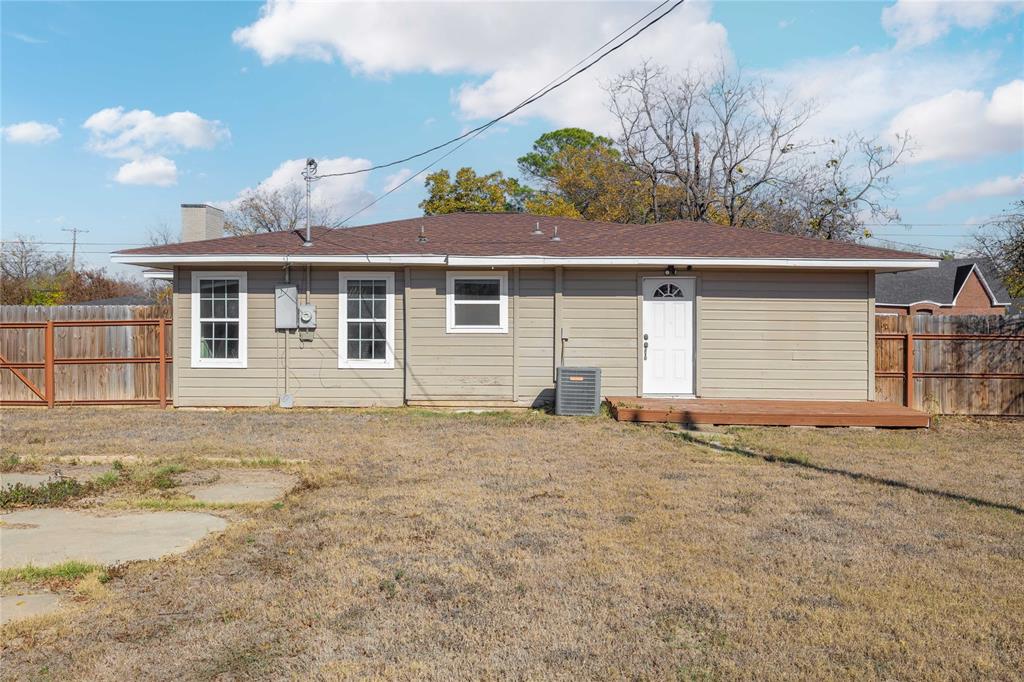 1803 4th St Property Photo 24