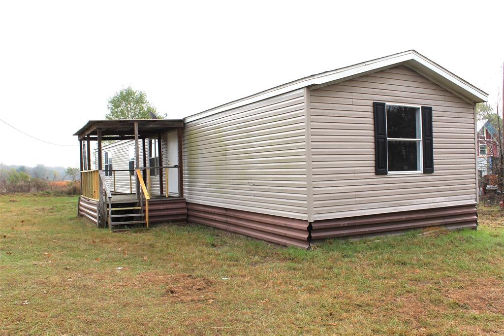 10594 County Road 2138 Property Photo 1