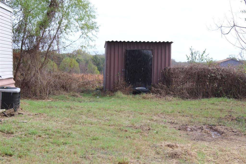 10594 County Road 2138 Property Photo 9