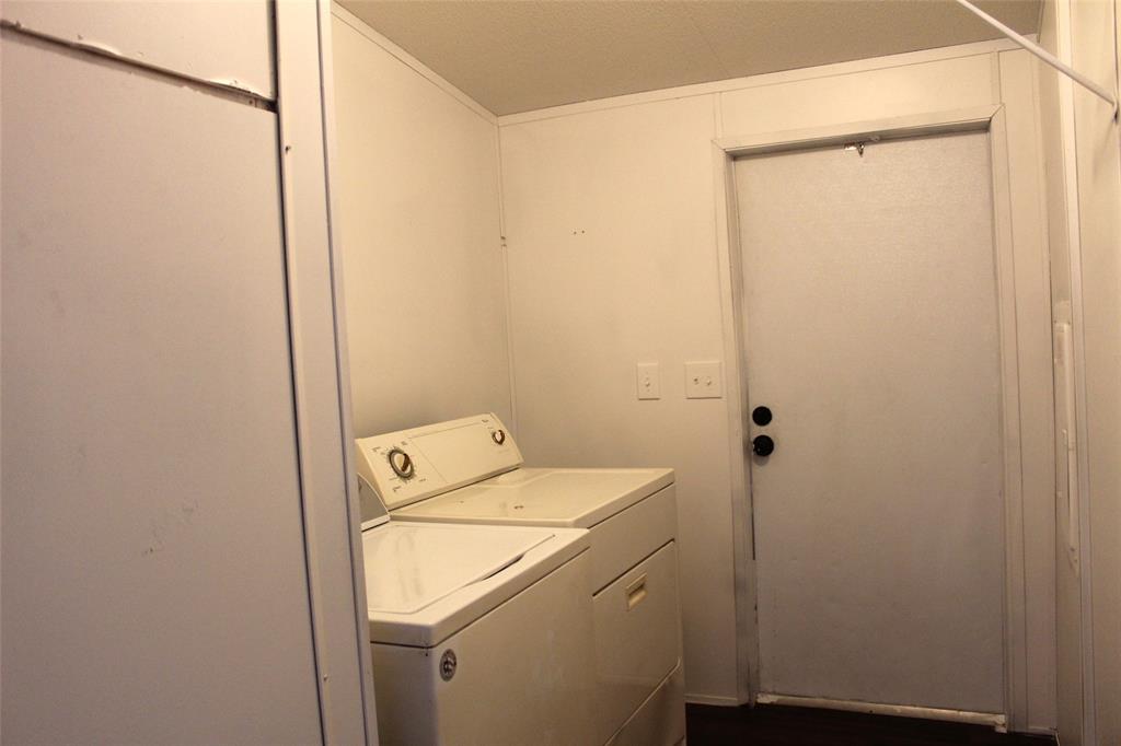 10594 County Road 2138 Property Photo 17