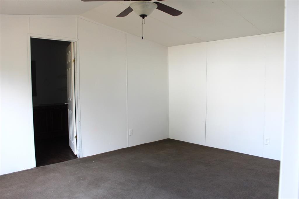 10594 County Road 2138 Property Photo 18