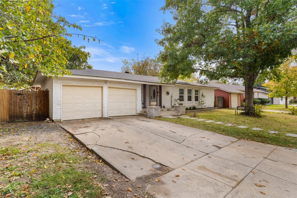4809 Waldron Avenue Property Photo 2