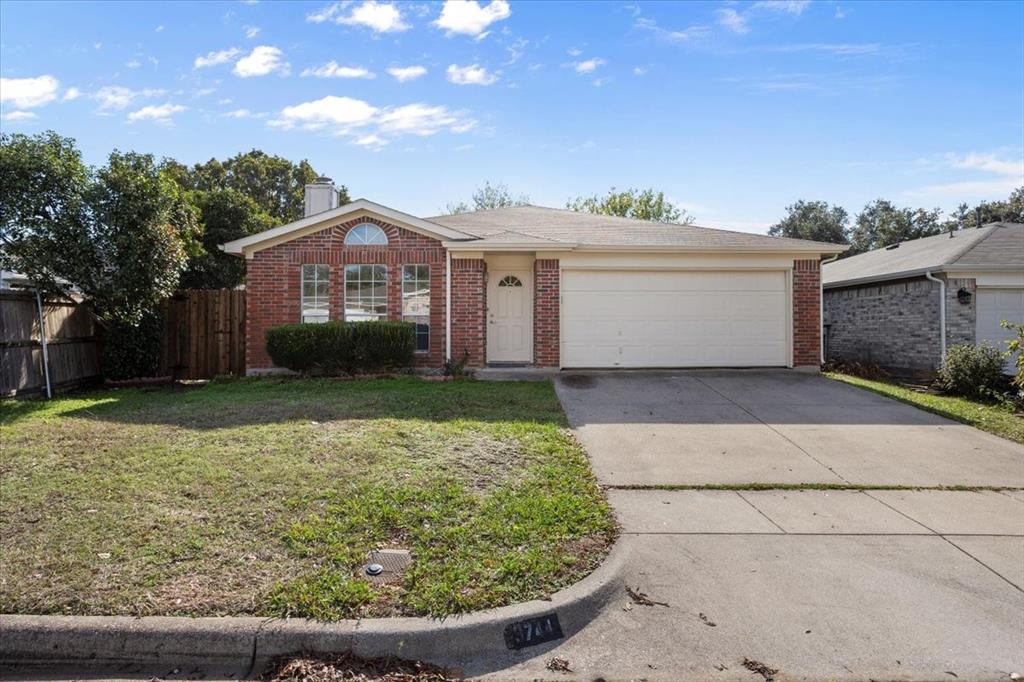 3744 Chaddybrook Lane Property Photo 2